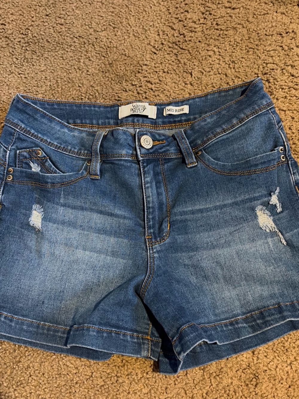 Mid-Rise Waana betta butt? Distressed Denim Shorts in Blue